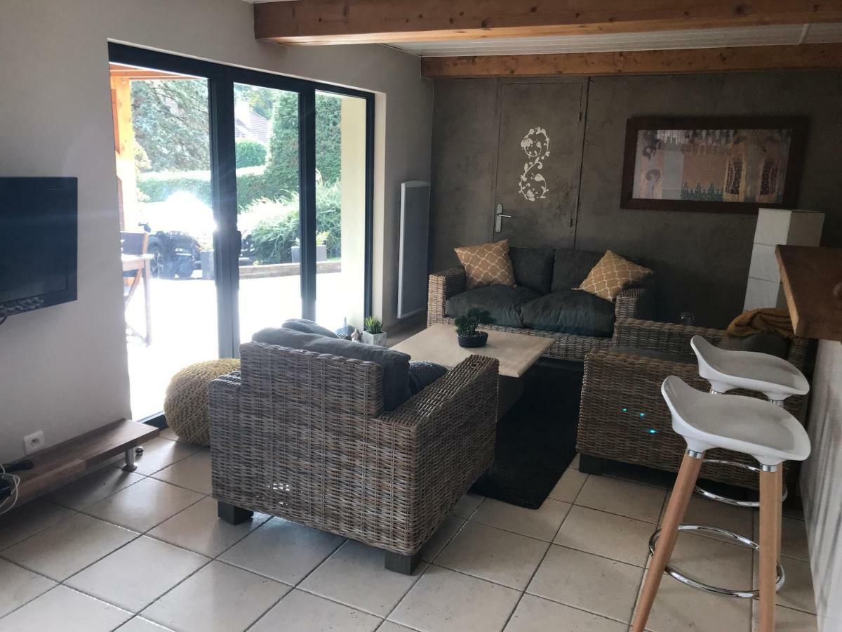 Appartement Sevrier Terrasse Et Jardin Екстериор снимка
